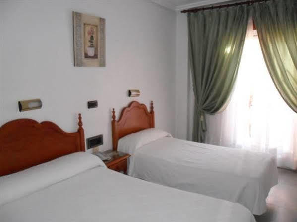 Hotel Lusitania, Centro Ciudad, Parking Privado Mérida Exteriér fotografie
